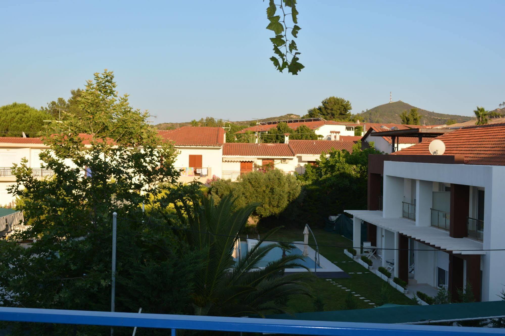 Victor Eleni Hotel Ханиоти Экстерьер фото